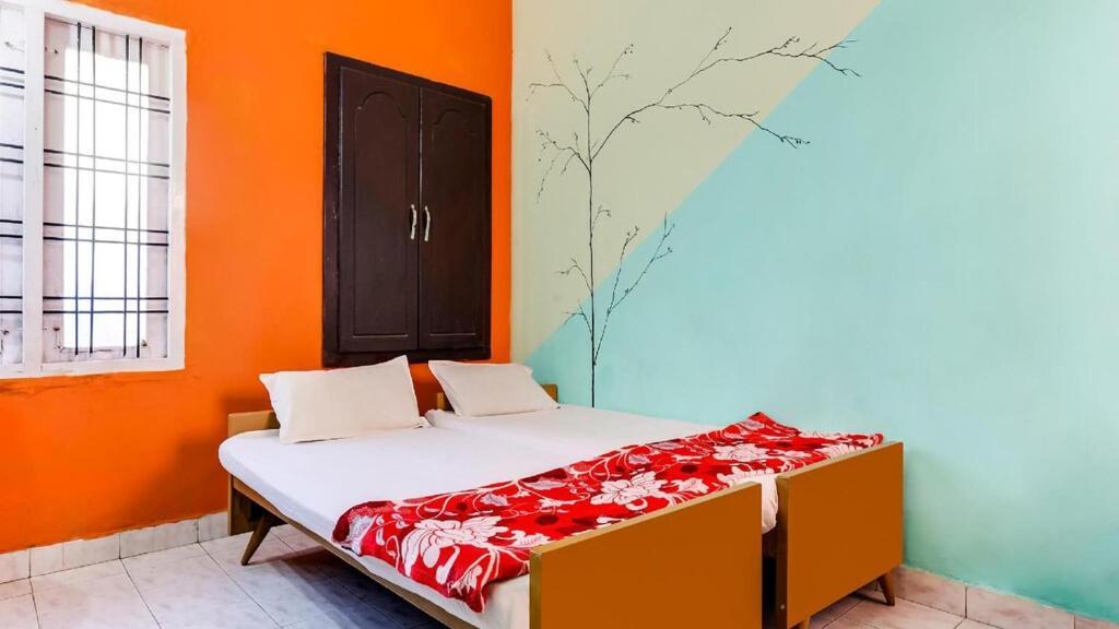 Zaina Tourist Home Kollam Kültér fotó