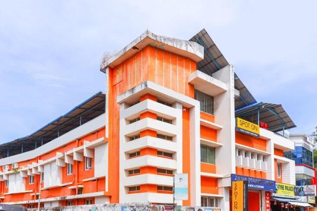 Zaina Tourist Home Kollam Kültér fotó