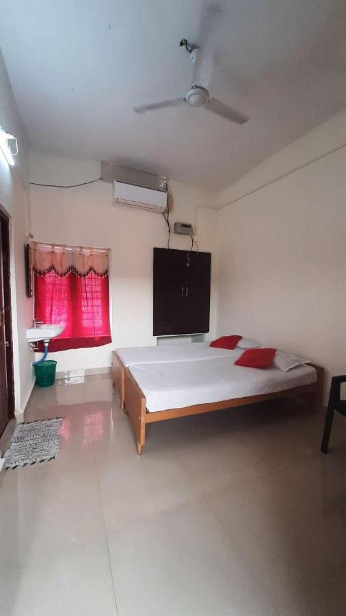 Zaina Tourist Home Kollam Kültér fotó