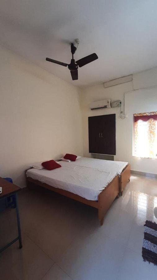 Zaina Tourist Home Kollam Kültér fotó