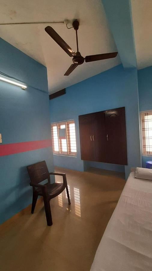 Zaina Tourist Home Kollam Kültér fotó